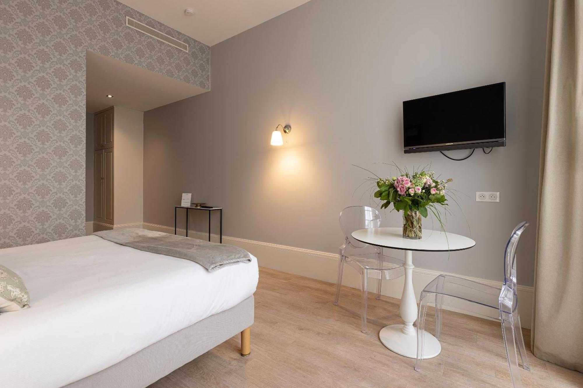 La Maison Blanche - Apparthotels De Charme Chic & Cosy A 350M Du Coeur De Ville De Limoges - Acces Autonome Cameră foto