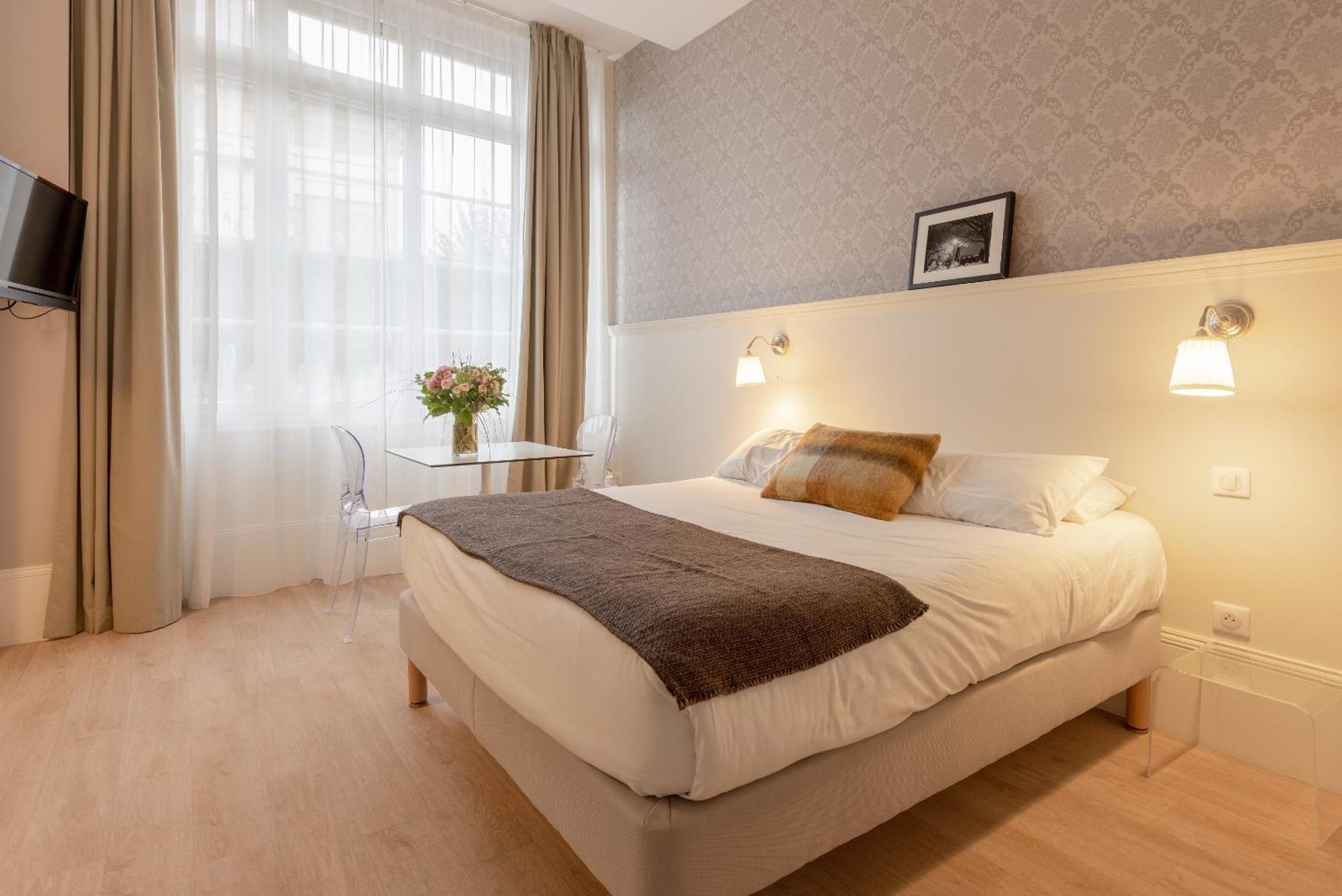 La Maison Blanche - Apparthotels De Charme Chic & Cosy A 350M Du Coeur De Ville De Limoges - Acces Autonome Cameră foto